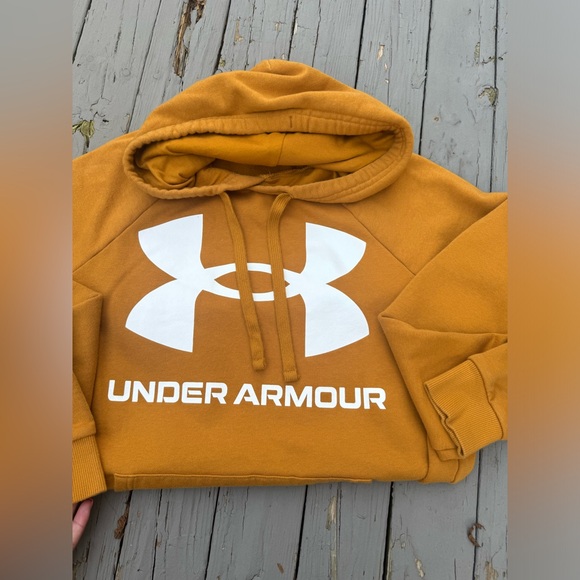 Under Armour • pullover mustard hoodie - Picture 4 of 8